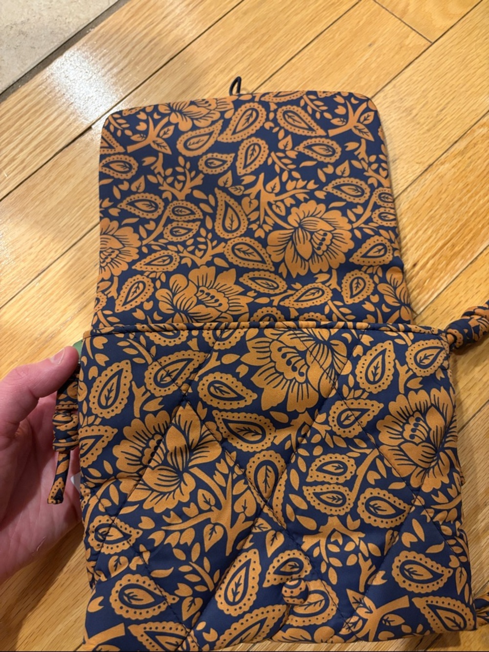 Vera Bradley Baird hipster lotus montage roasted pecan crossbody bag NWT - Picture 7 of 11